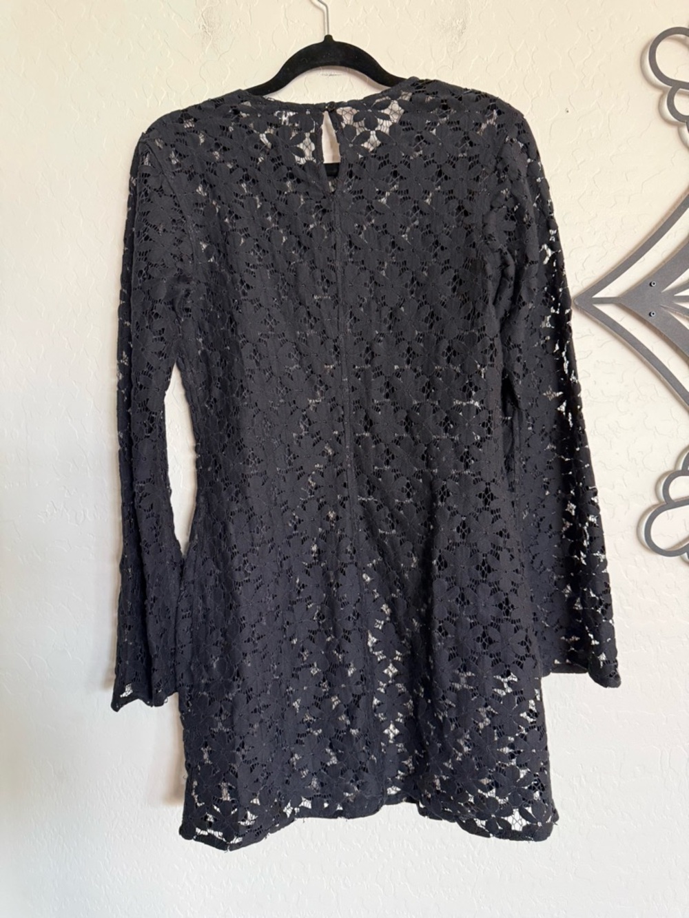 BEACH RIOT Goldie Black Crochet/Lace Floral Sheer Swim Coverup - Medium - Picture 7 of 11